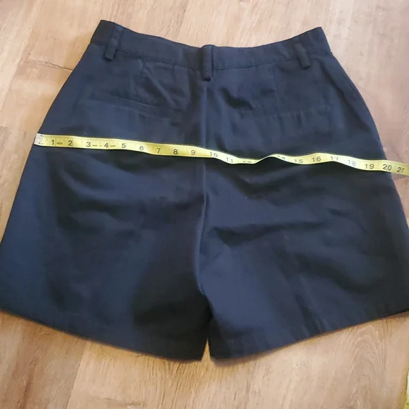 Eddie Bauer women's black shorts size 10 - Picture 9 of 13